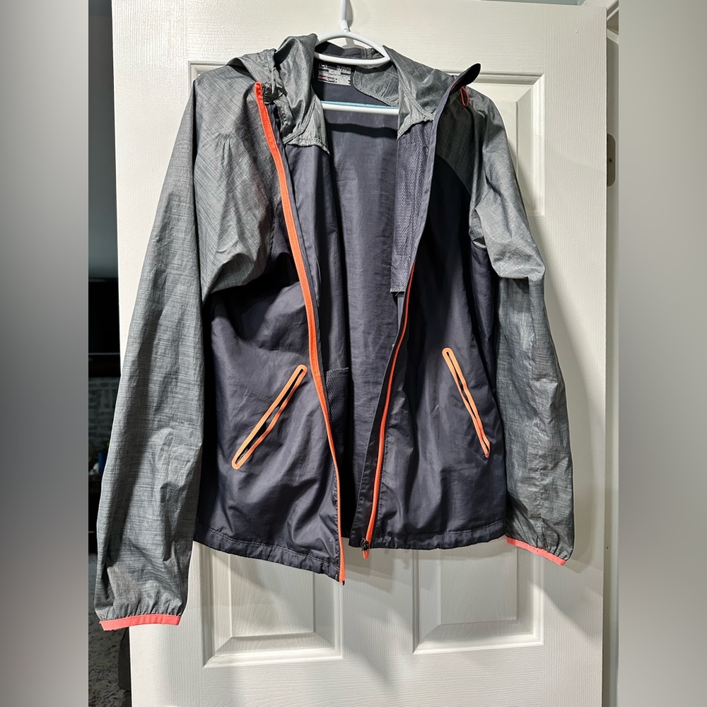 Under Armor Light Windbreaker